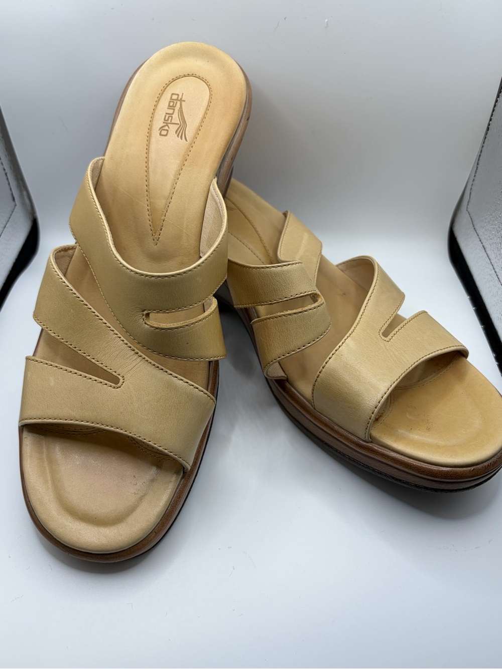 Dansko Avril Slide Sandal - EU size 40